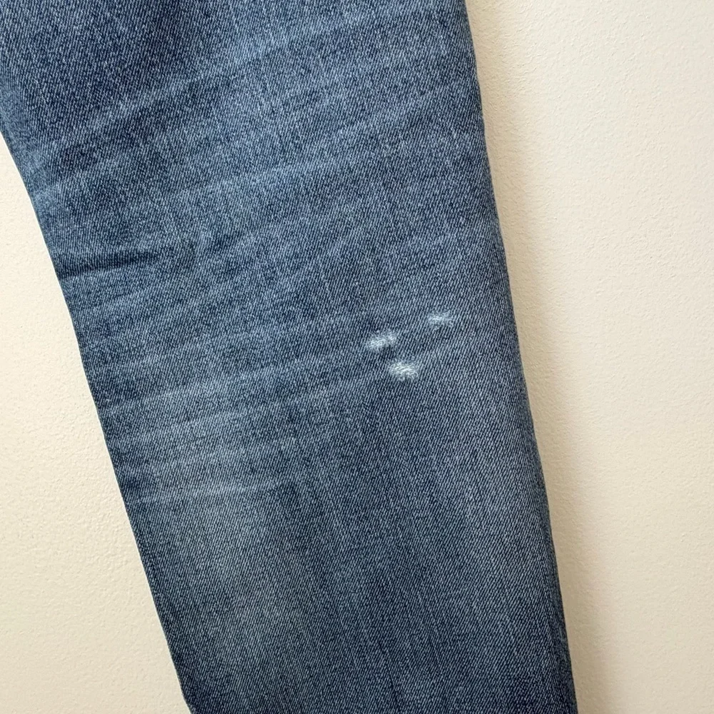 True Religion Men's Geno Slim Relaxed Distressed Jeans Size 32